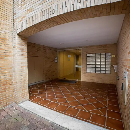 Lovely Near Airport And Nations Park, With Garage Apartment Loures