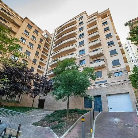 Lovely Near Airport And Nations Park, With Garage Apartment *