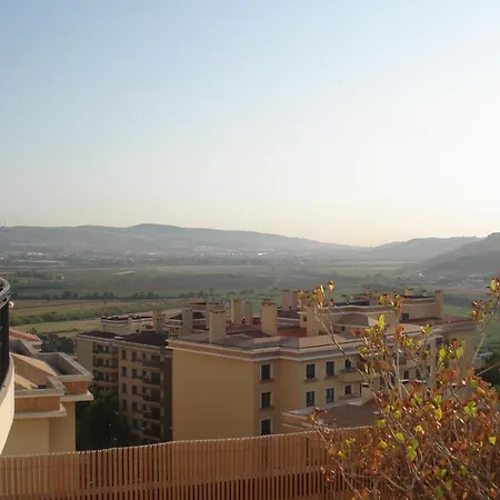 Lovely Near Airport And Nations Park, With Garage *
